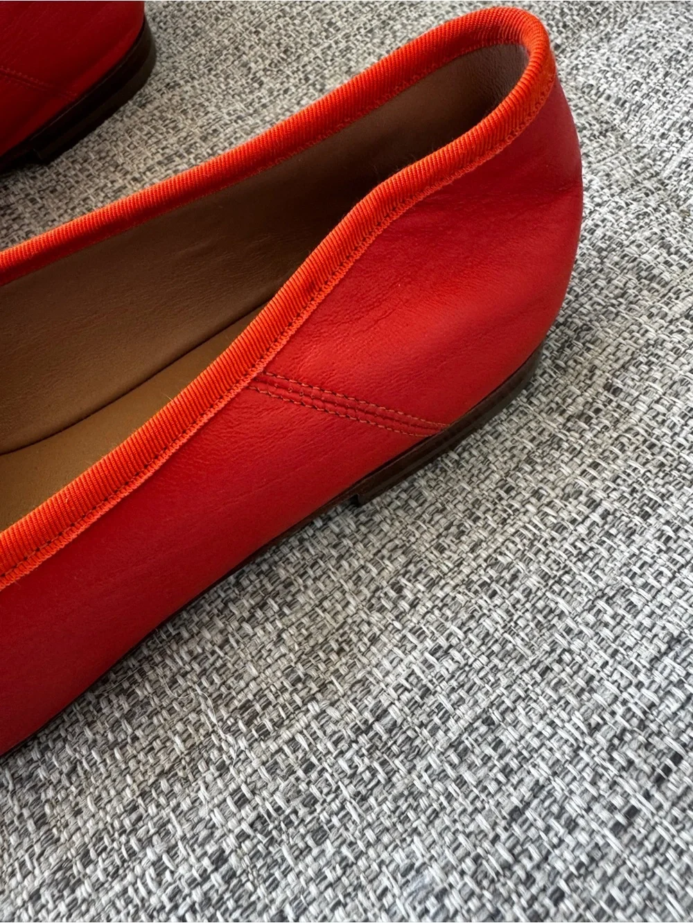 Mansur Gavriel Red Square-Toe Ballet Flats with Bow Detail - Picture 9 of 11